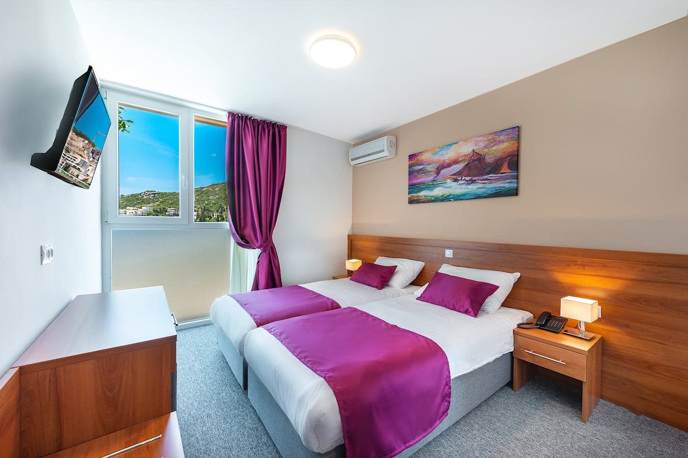 Annex Room · Sea View