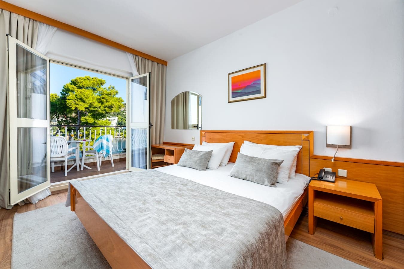 Standard Double or Twin Room · Sea View
