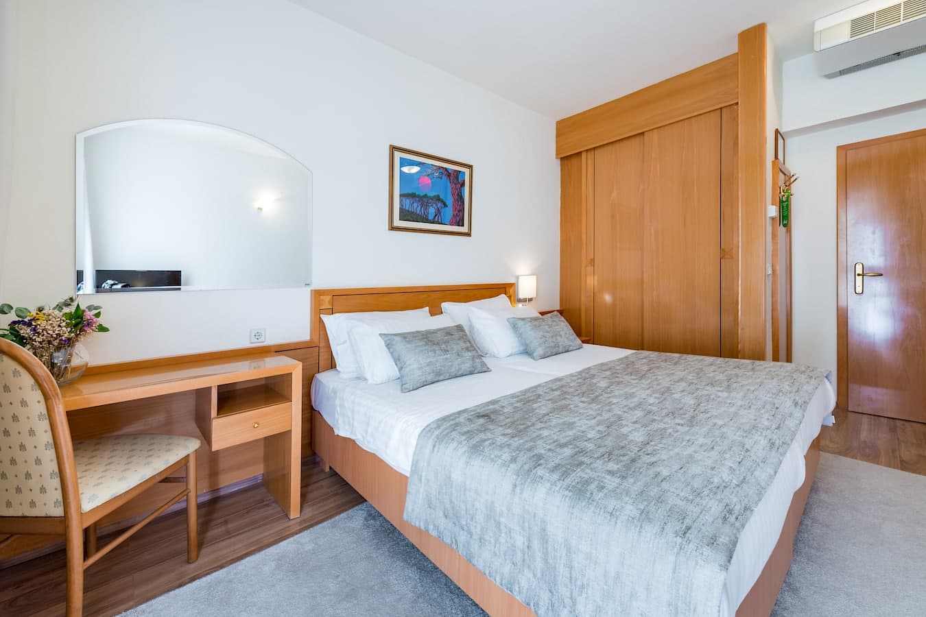 Standard Double Room · Park View
